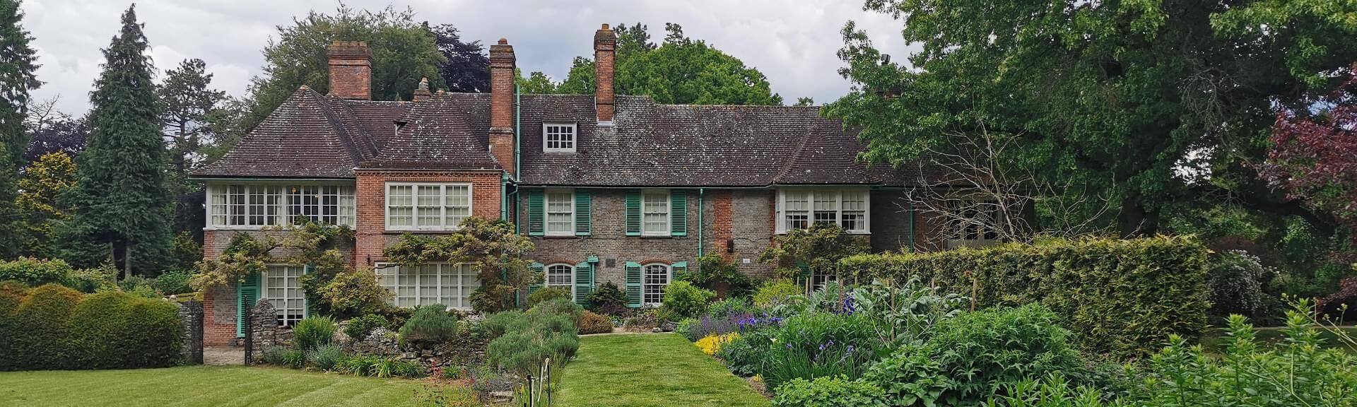 Nuffield Place gardens
